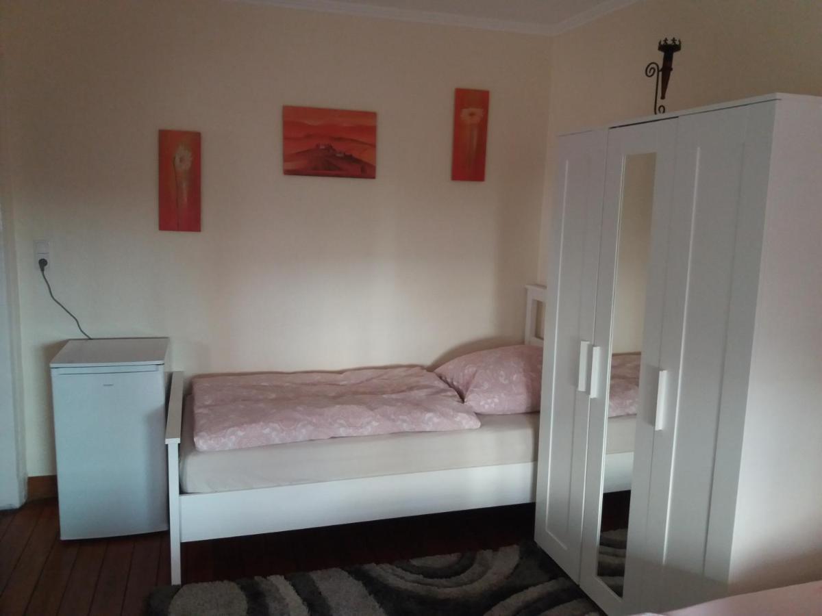 Pensionszimmer Luetzowzimmer 吕贝克 外观 照片