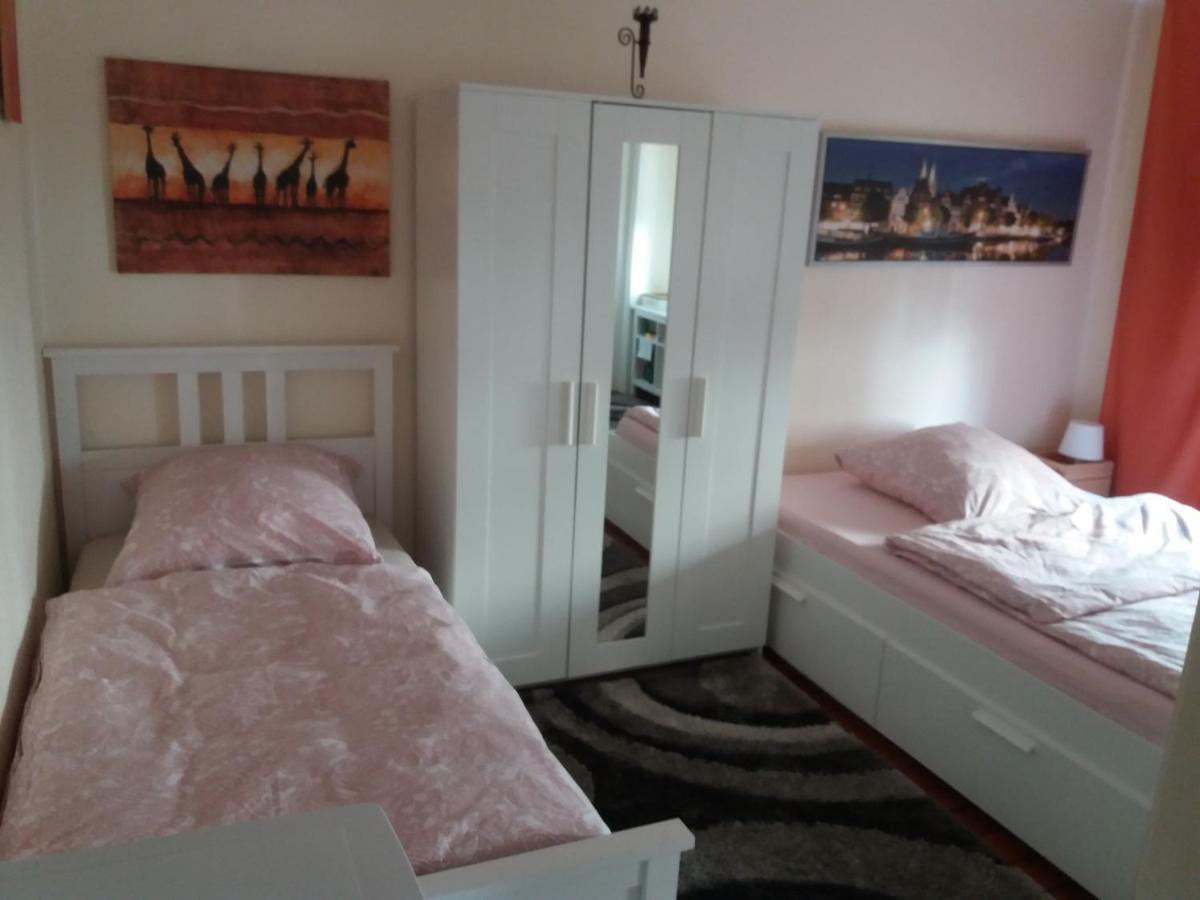 Pensionszimmer Luetzowzimmer 吕贝克 外观 照片